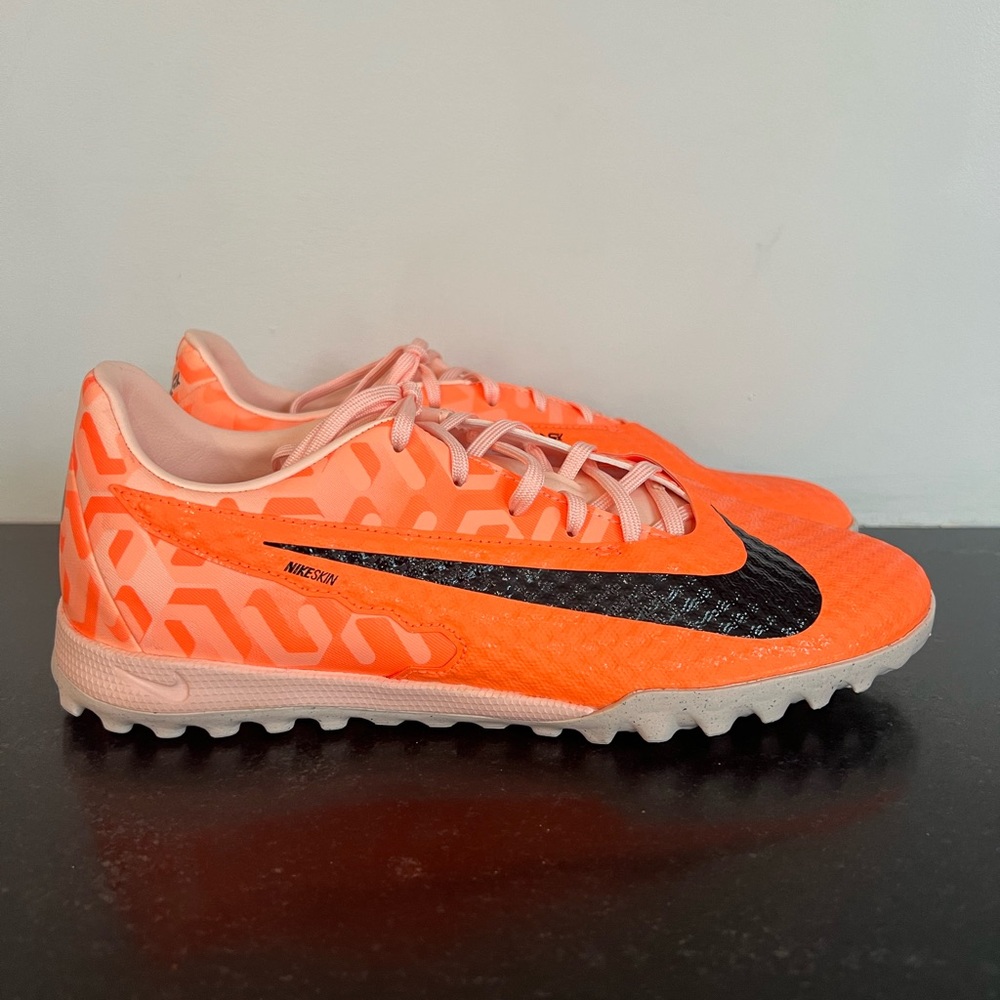 Nike Phantom GX Academy WC Turf Soccer Shoes Cleats Guava Ice DZ3490-800 6 New